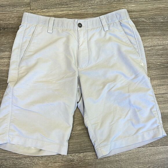 Under Armour Other - Under Armour Light Grey Shorts waist 34